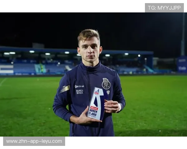 波尔图将青年球员轮换正式写入赛季计划,开启未来新篇章 波尔图将青年球员轮换正式写入赛季计划,开启未来新篇章